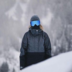 Saga Outerwear Rogue Anorak pullover jacket Womens size S NWOT